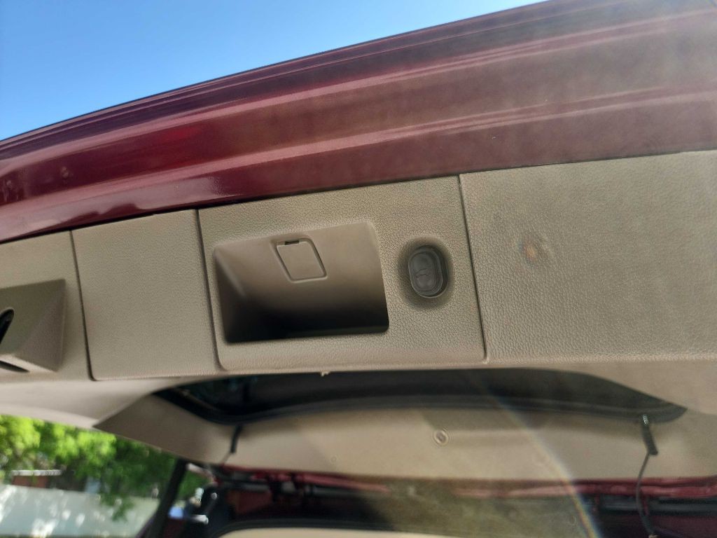 2016 Chevrolet Suburban Image 41