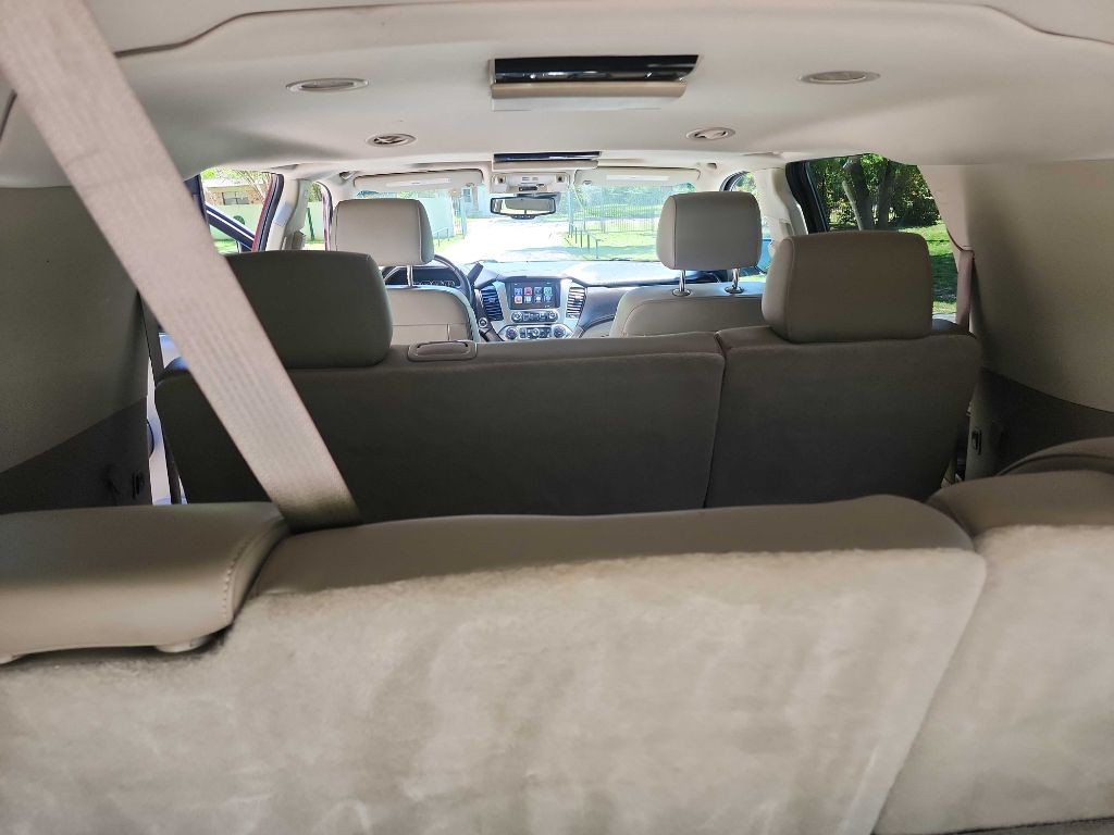 2016 Chevrolet Suburban Image 42