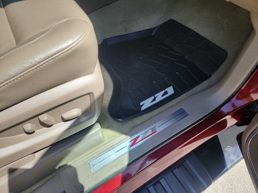 2016 Chevrolet Suburban Image 48