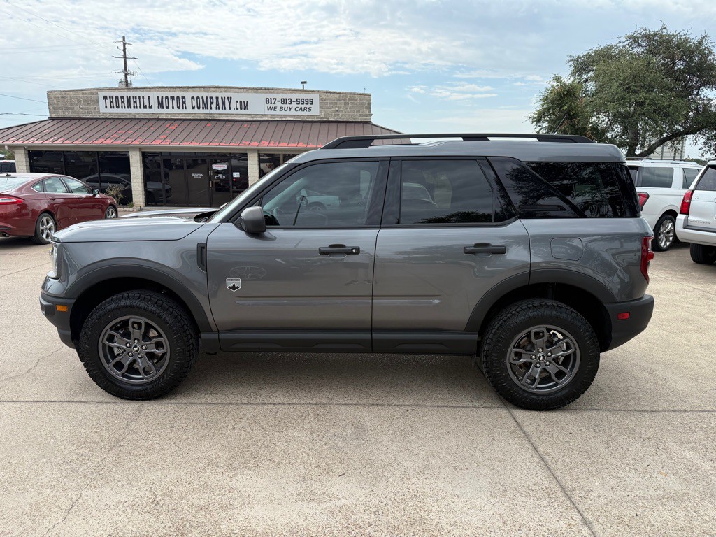 2022 Ford Bronco Image 4