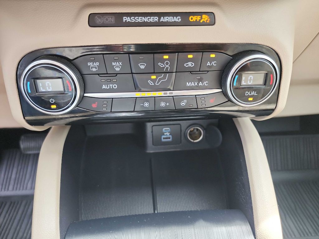 2021 Ford Escape Image 27