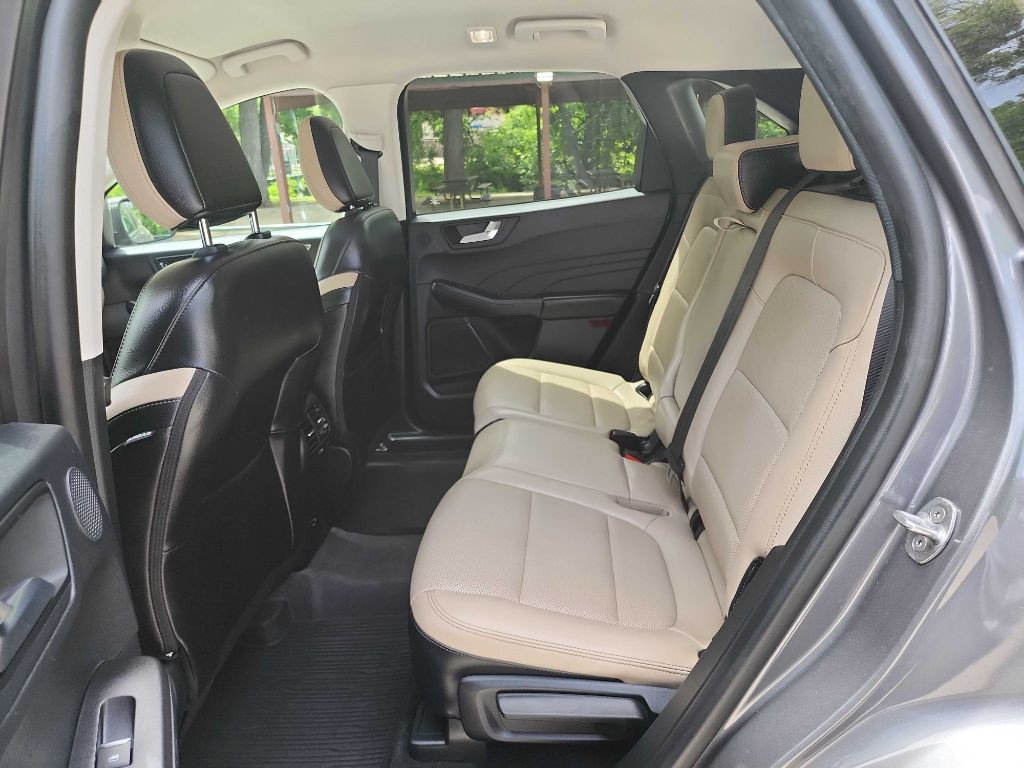 2021 Ford Escape Image 31