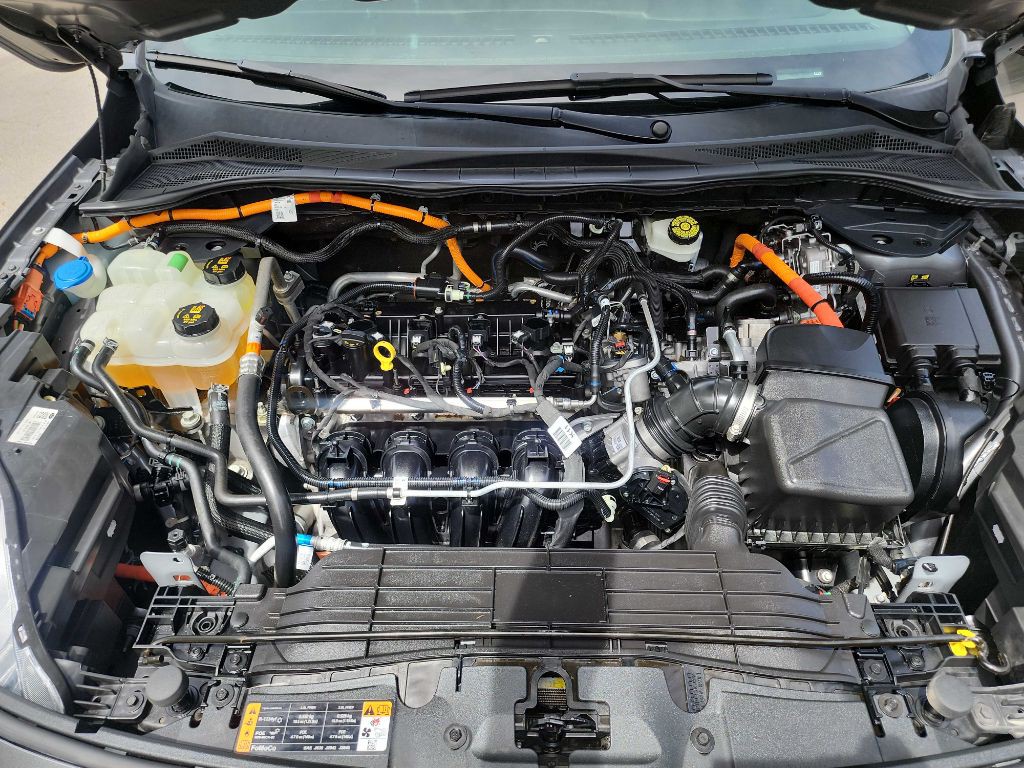2021 Ford Escape Image 43