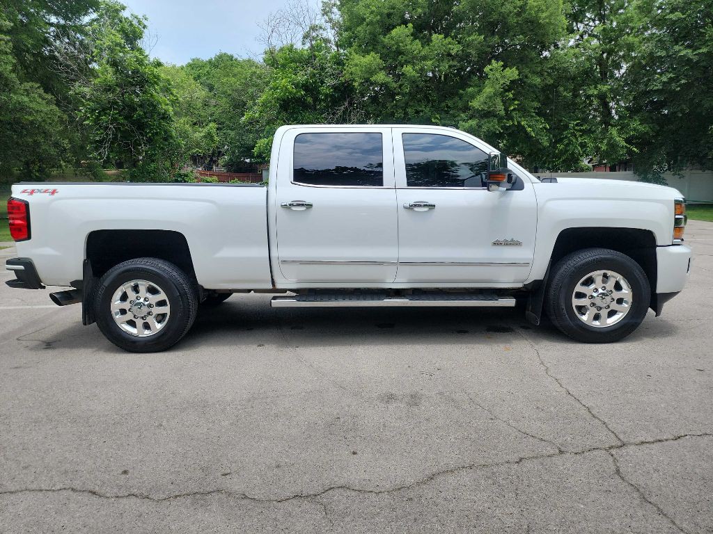 2015 Chevrolet Silverado 1500 Image 19