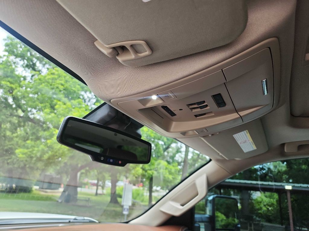 2015 Chevrolet Silverado 1500 Image 32