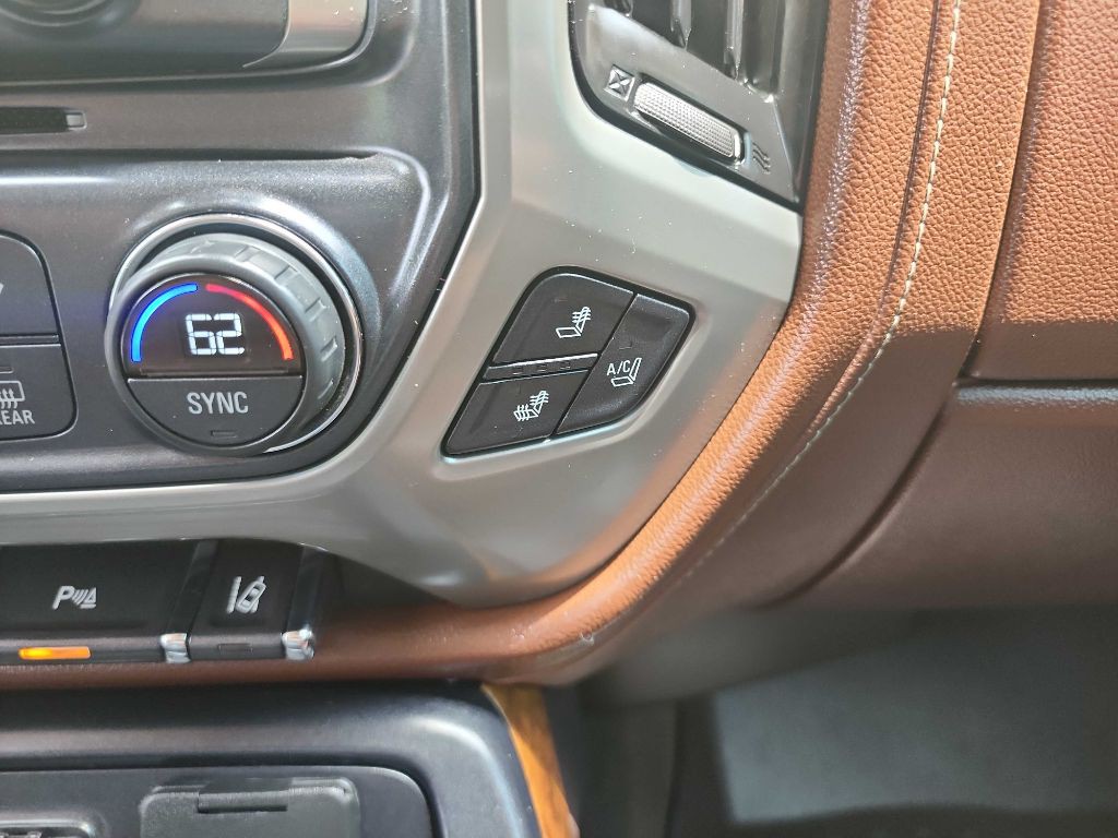 2015 Chevrolet Silverado 1500 Image 40