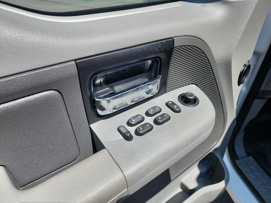 2007 Ford F-150 Image 14