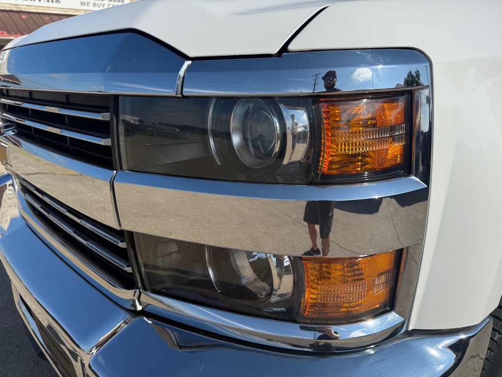 2018 Chevrolet Silverado 1500 Image 6
