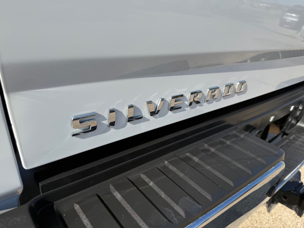 2018 Chevrolet Silverado 1500 Image 13