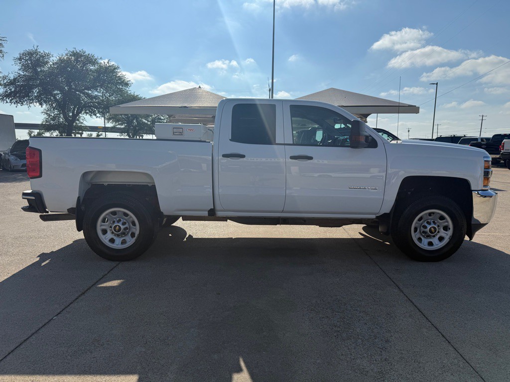 2018 Chevrolet Silverado 1500 Image 19