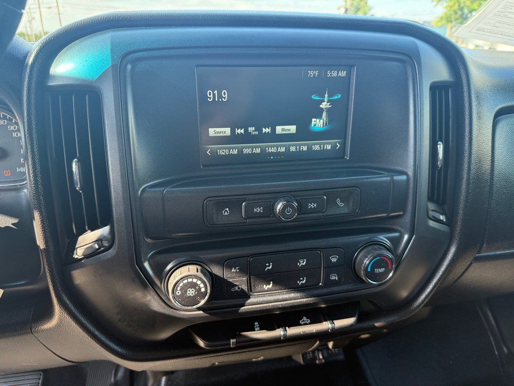 2018 Chevrolet Silverado 1500 Image 31