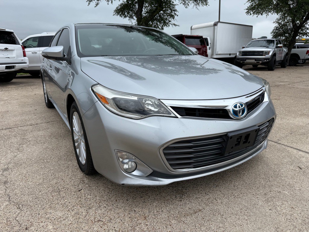 2015 Toyota Avalon Image 1