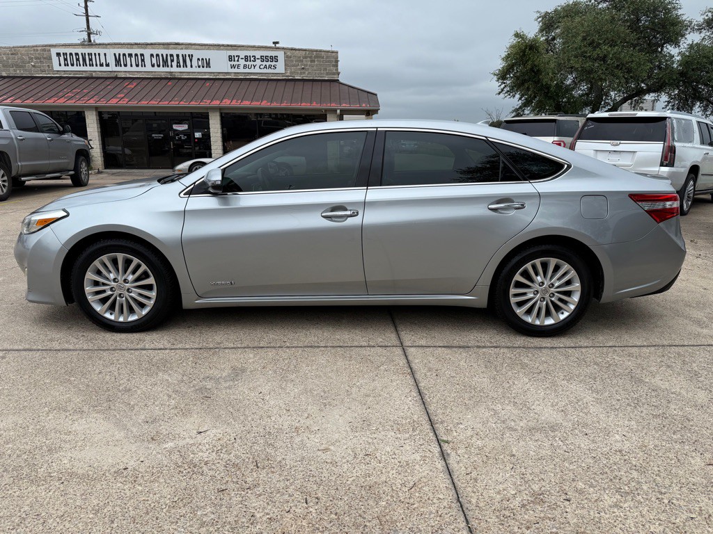2015 Toyota Avalon Image 4