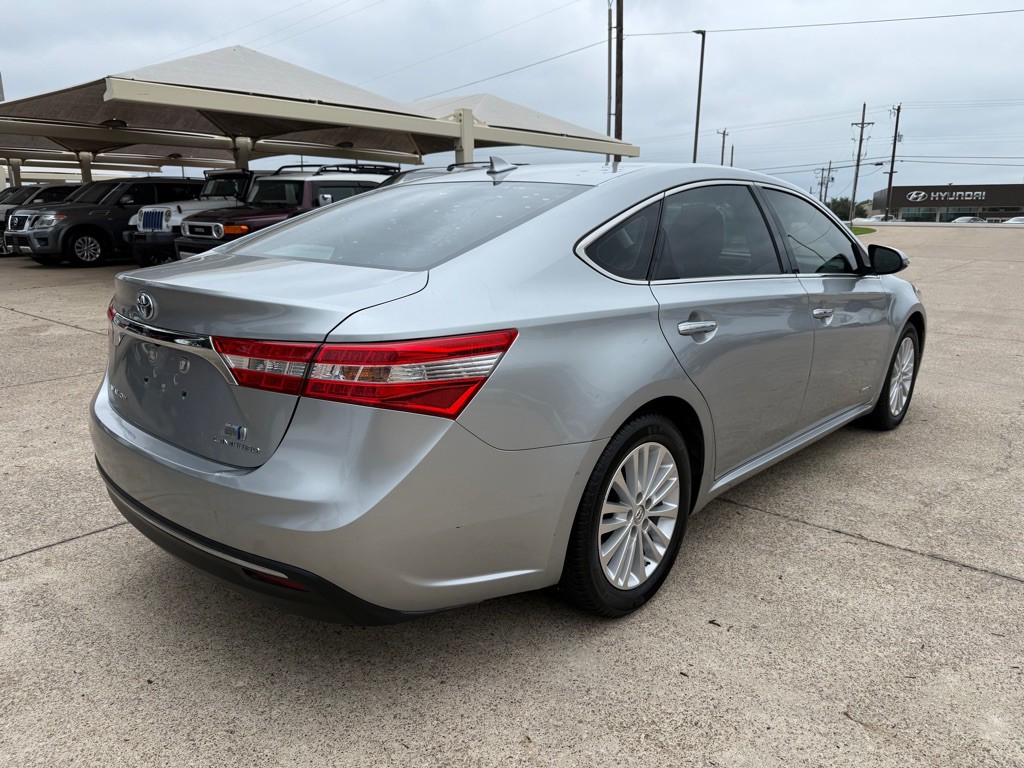 2015 Toyota Avalon Image 7