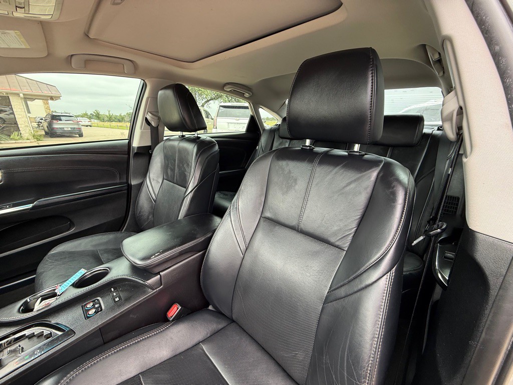 2015 Toyota Avalon Image 18