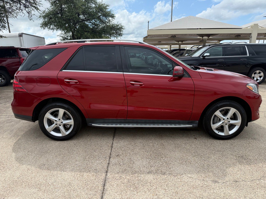 2016 Mercedes-Benz GLE-Class Image 8