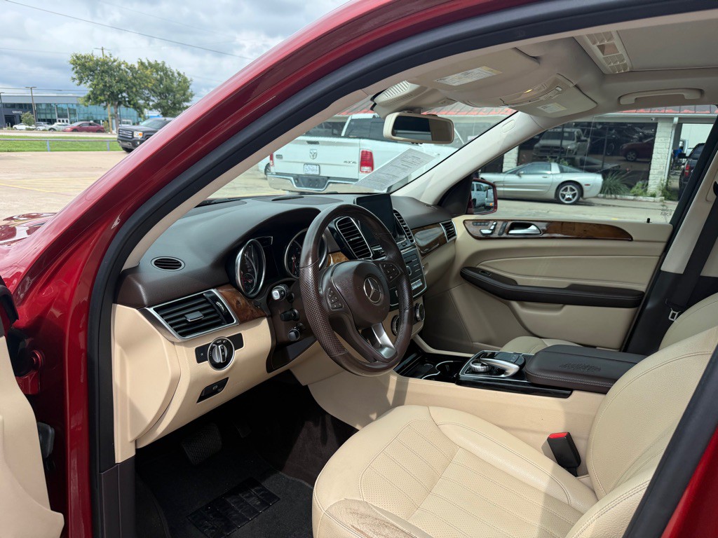 2016 Mercedes-Benz GLE-Class Image 14