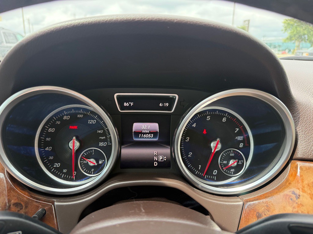 2016 Mercedes-Benz GLE-Class Image 28