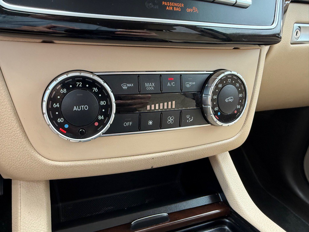 2016 Mercedes-Benz GLE-Class Image 32