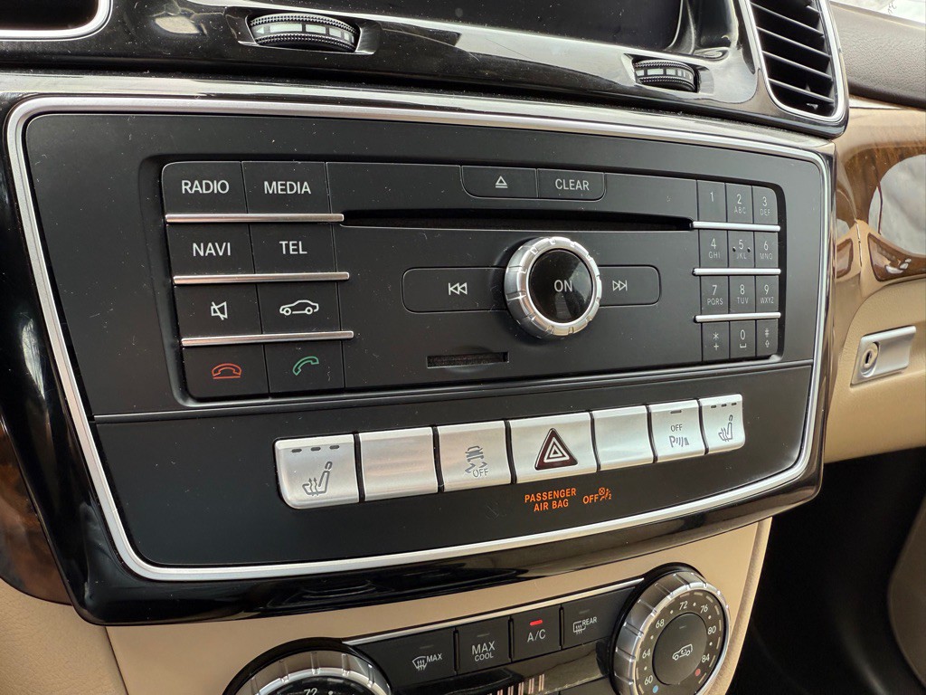 2016 Mercedes-Benz GLE-Class Image 33