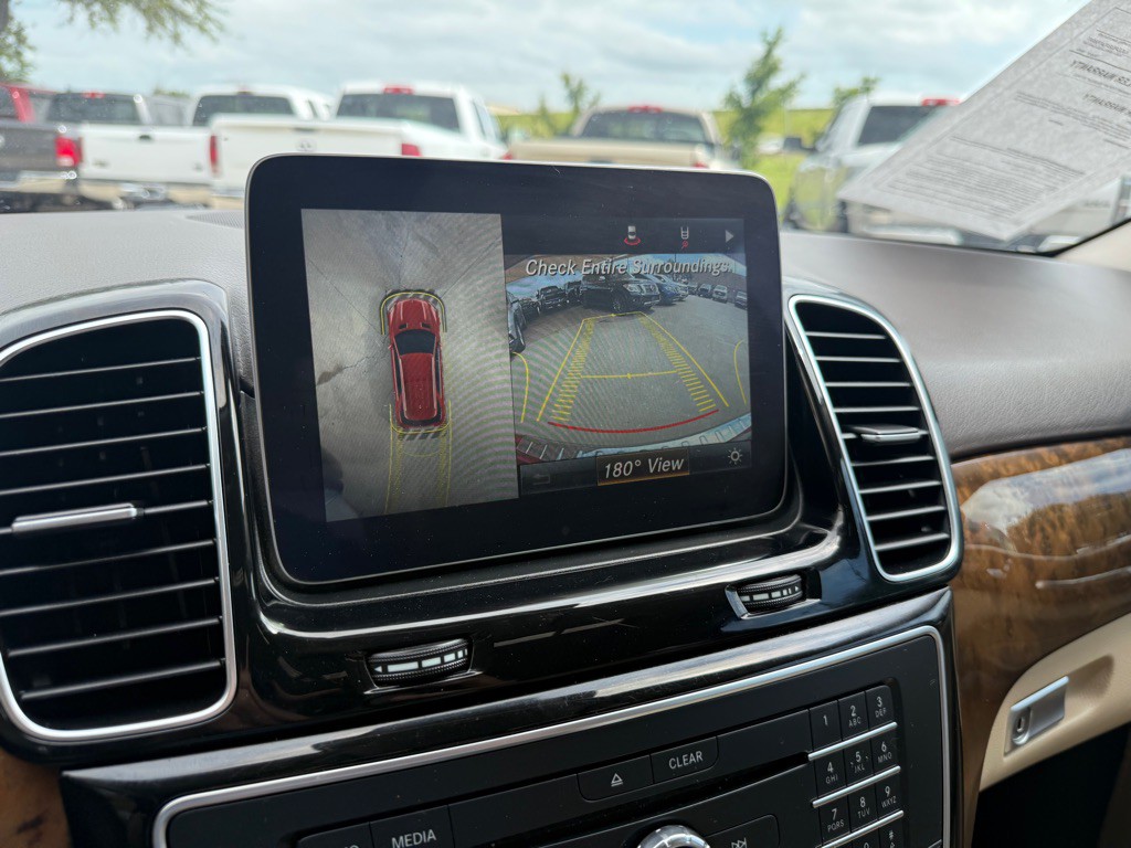 2016 Mercedes-Benz GLE-Class Image 34