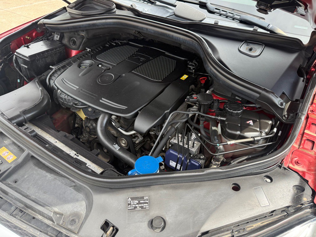 2016 Mercedes-Benz GLE-Class Image 40