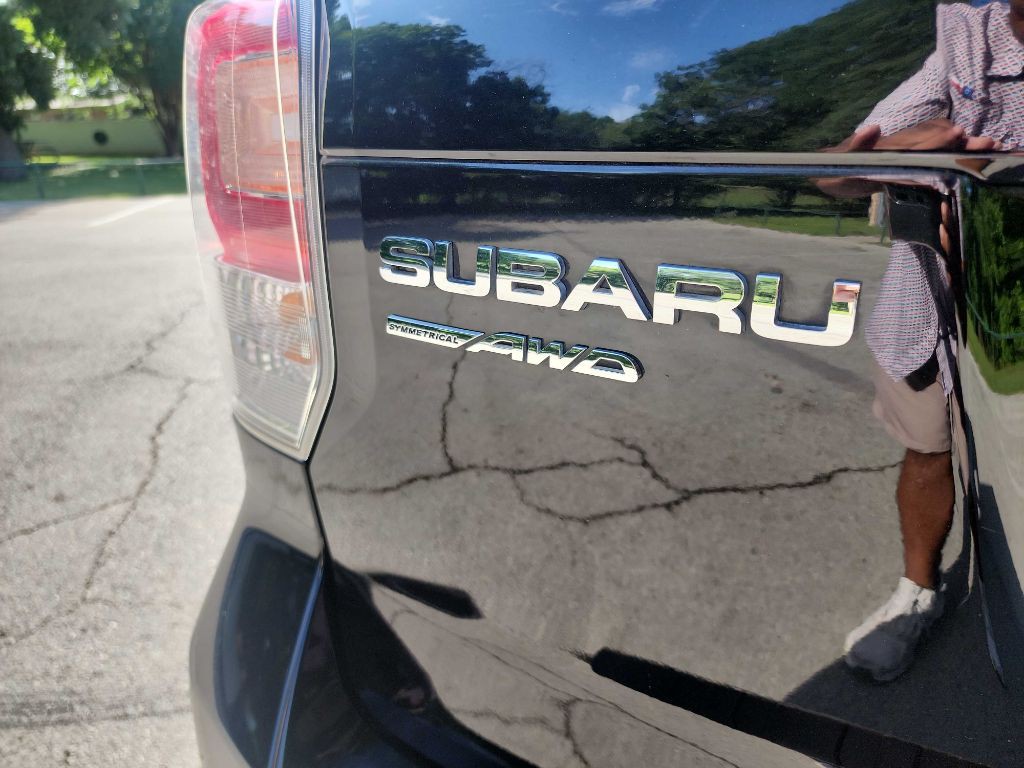2017 Subaru Forester Image 8