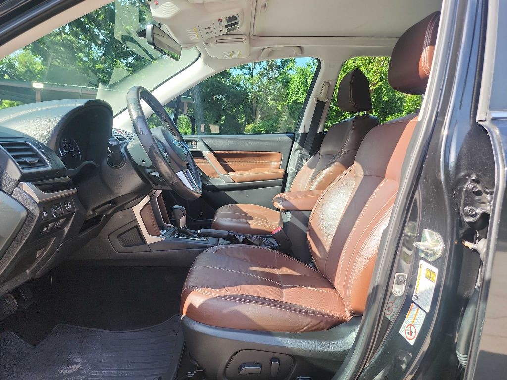 2017 Subaru Forester Image 19