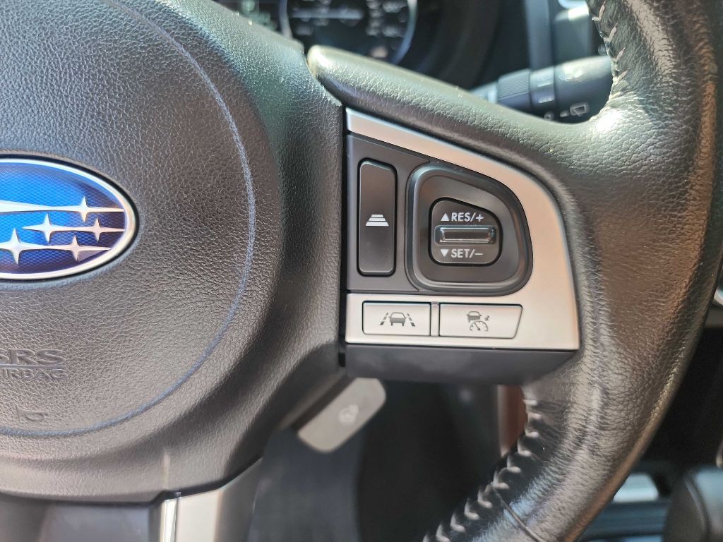 2017 Subaru Forester Image 24