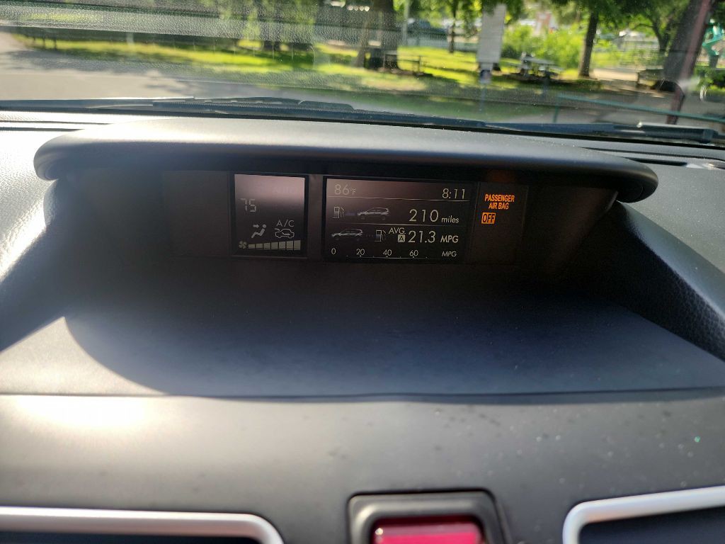 2017 Subaru Forester Image 28