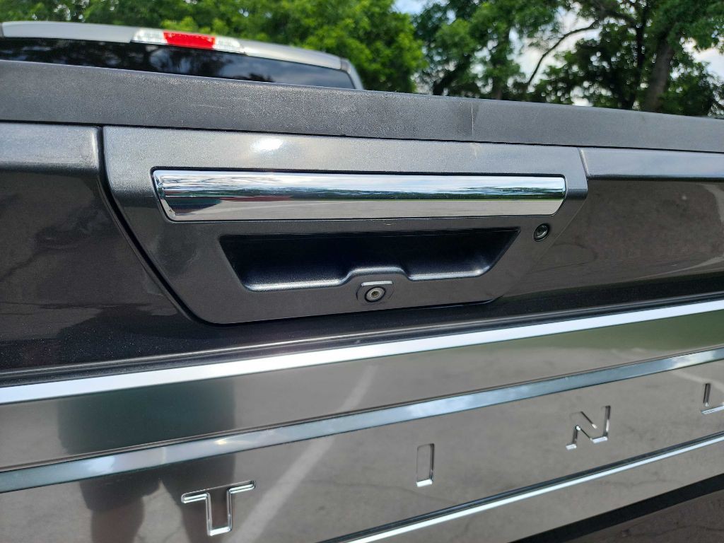 2015 Ford F-150 Image 8