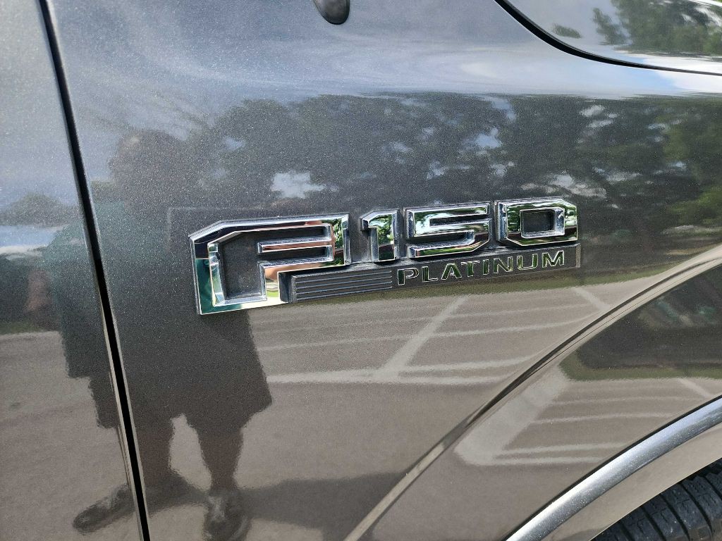 2015 Ford F-150 Image 16