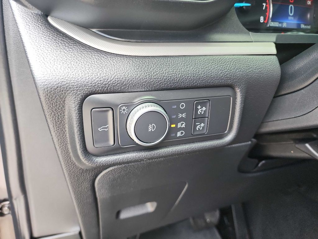 2020 Ford Explorer Image 19