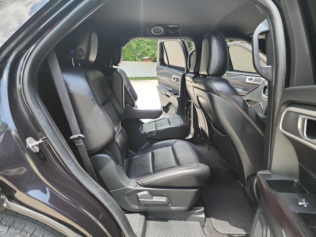 2020 Ford Explorer Image 35