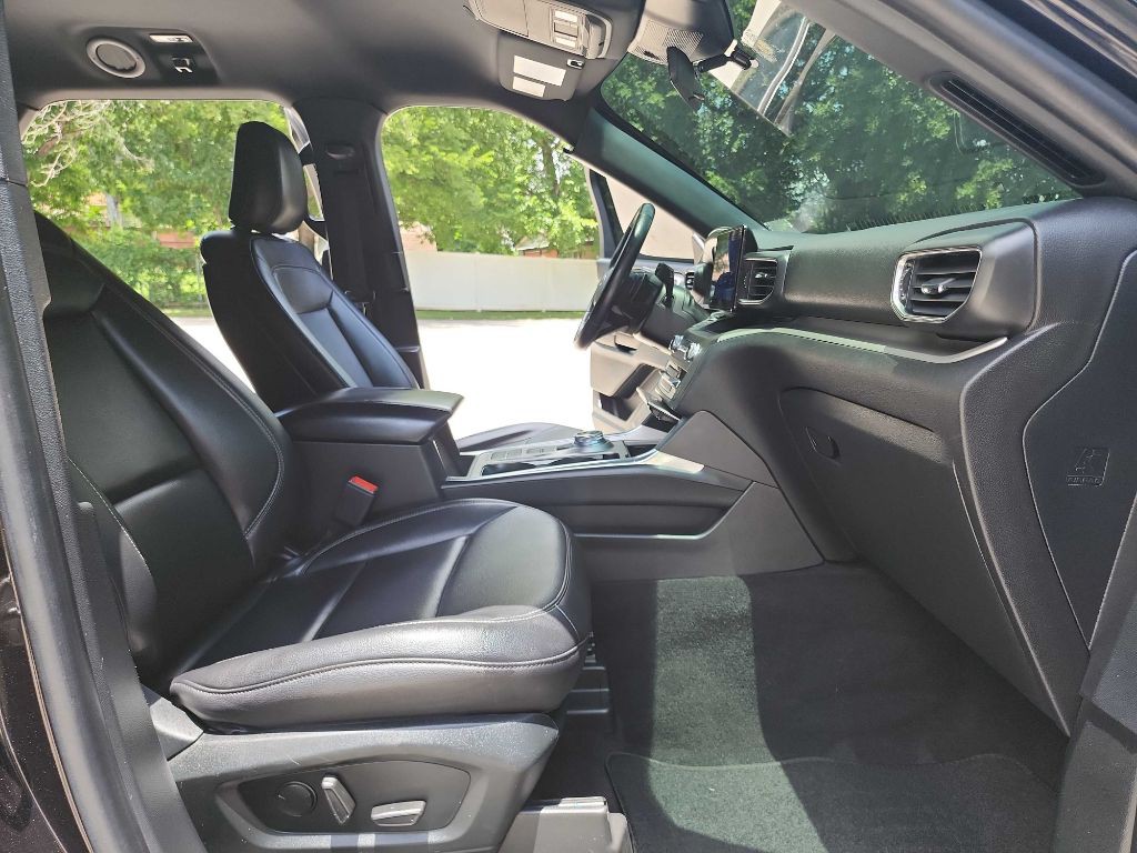 2020 Ford Explorer Image 37