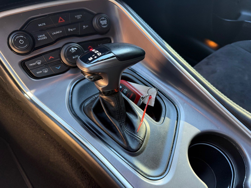 2022 Dodge Challenger Image 27