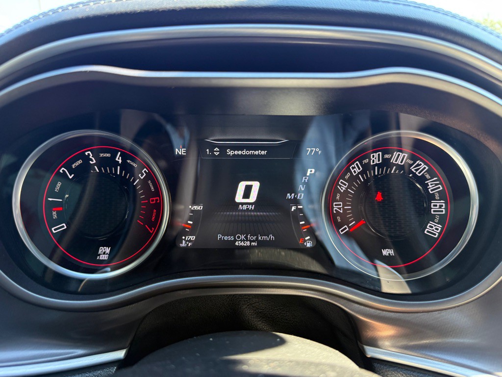 2022 Dodge Challenger Image 32