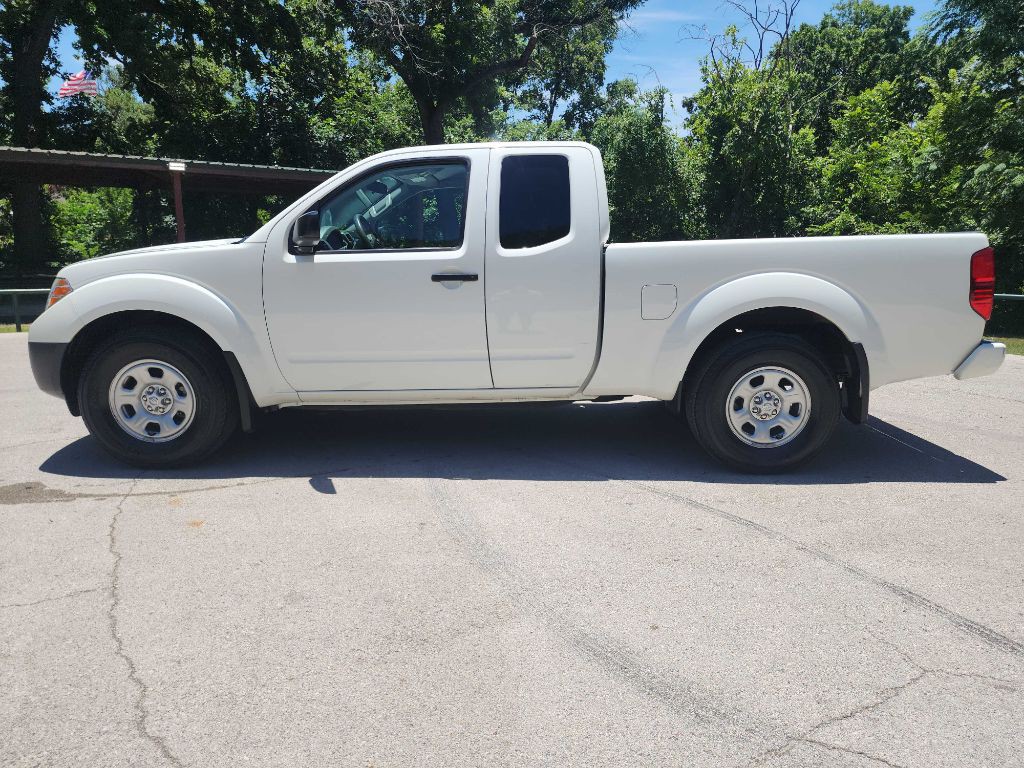 2020 Nissan Frontier Image 5