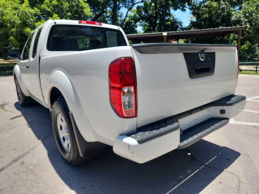 2020 Nissan Frontier Image 6