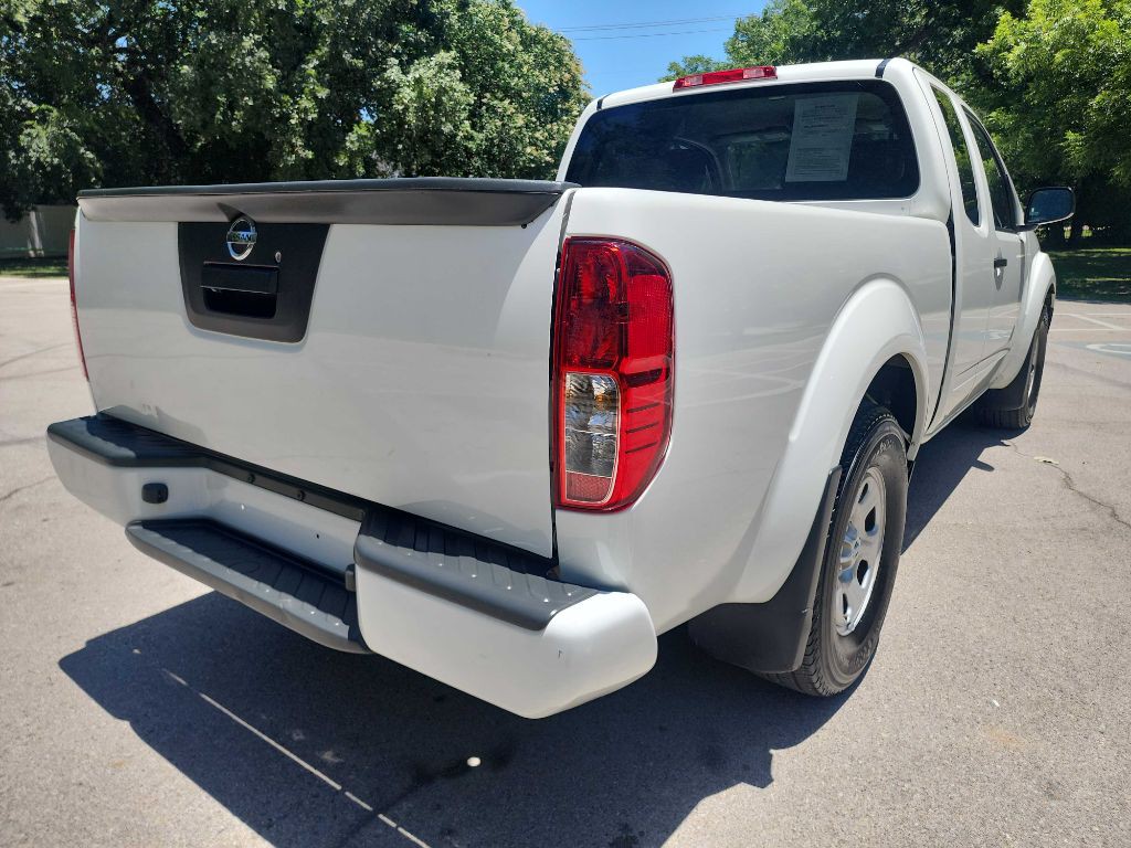 2020 Nissan Frontier Image 10