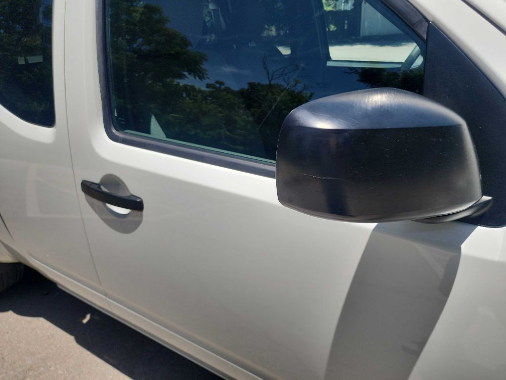 2020 Nissan Frontier Image 13