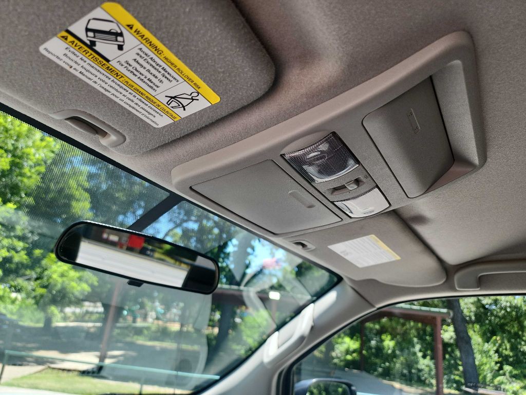 2020 Nissan Frontier Image 21