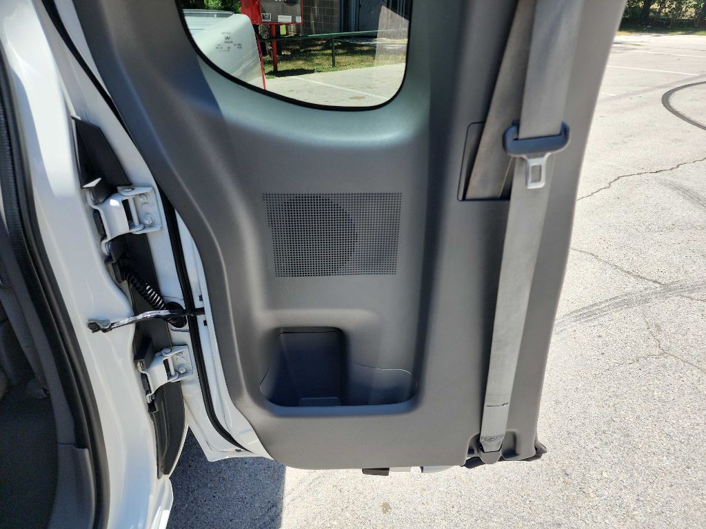 2020 Nissan Frontier Image 29