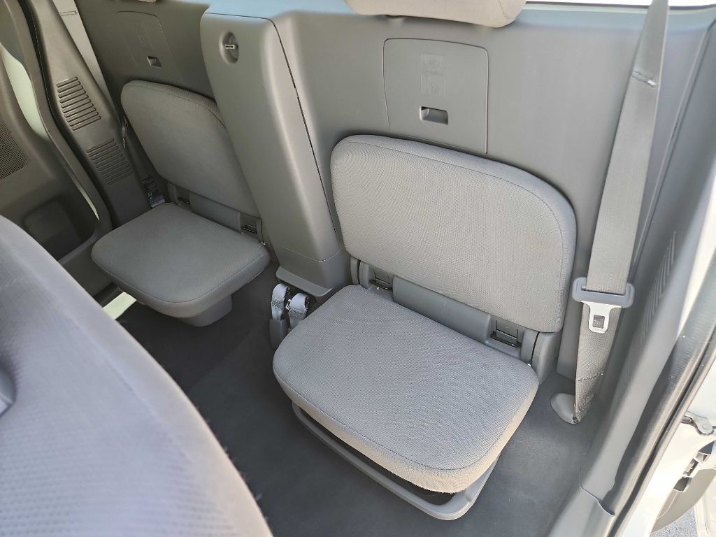 2020 Nissan Frontier Image 31