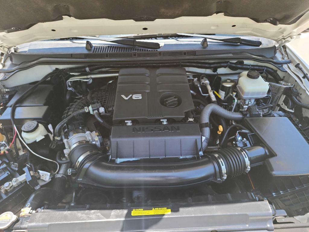 2020 Nissan Frontier Image 40