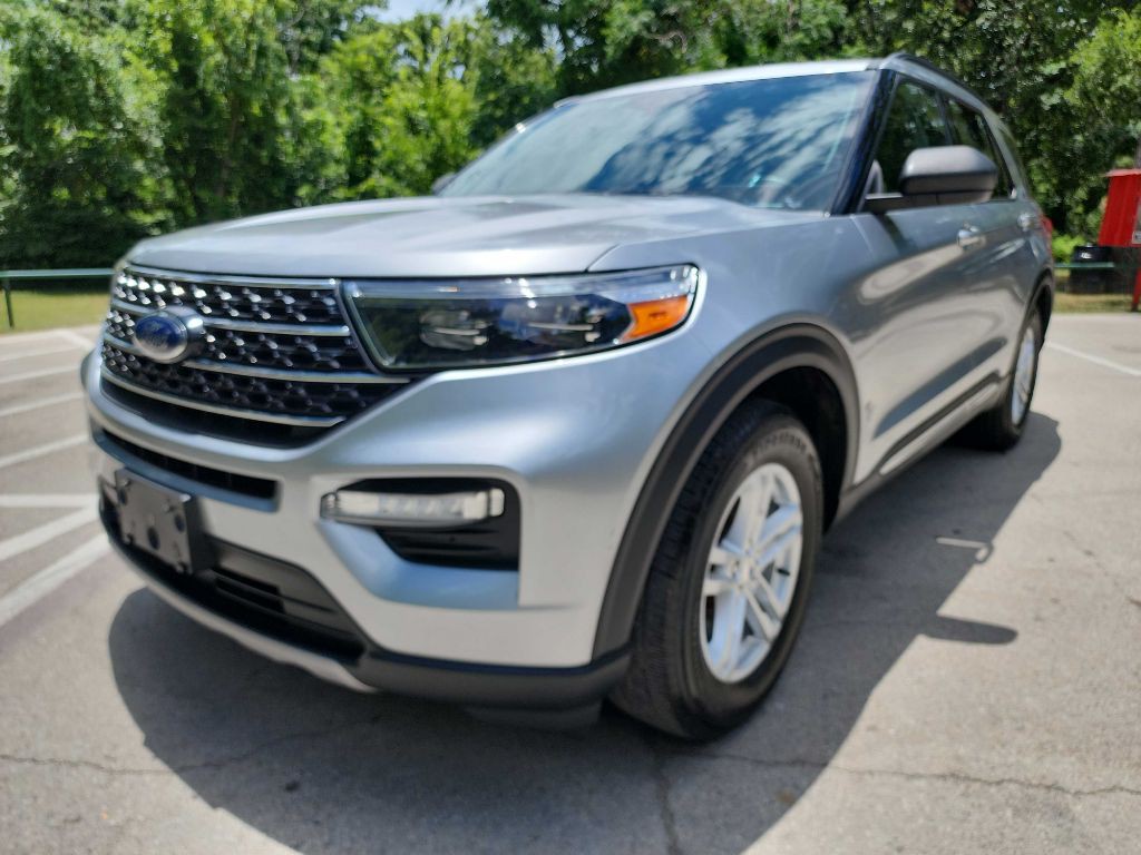 2021 Ford Explorer Image 3