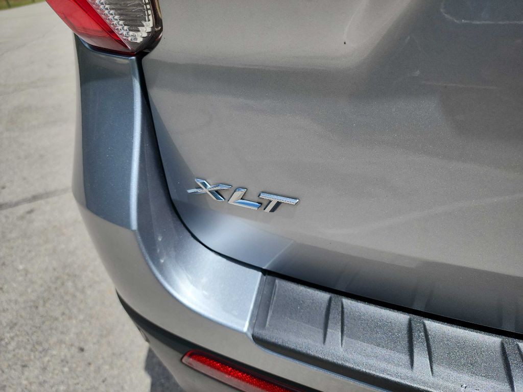 2021 Ford Explorer Image 7