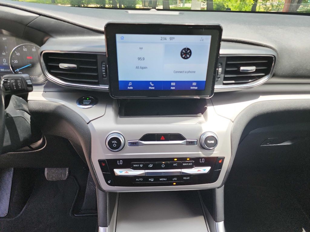 2021 Ford Explorer Image 23