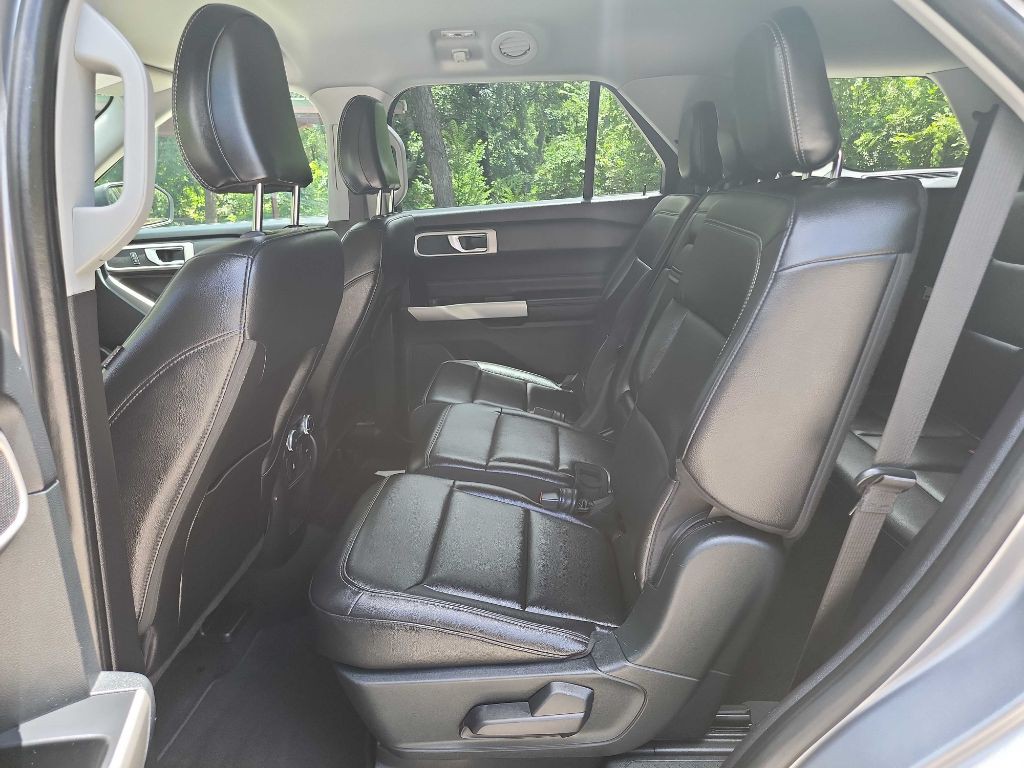 2021 Ford Explorer Image 29
