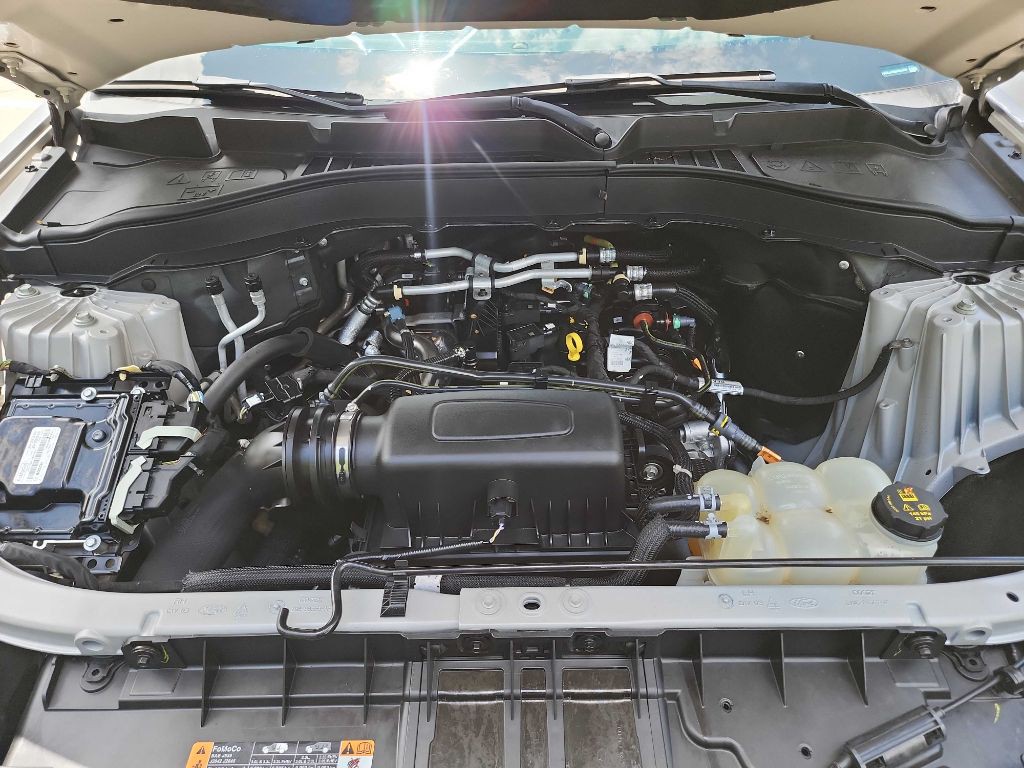 2021 Ford Explorer Image 44